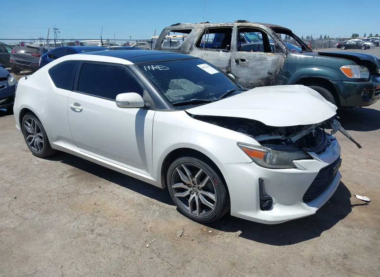 2015 TOYOTA  - Image 1.