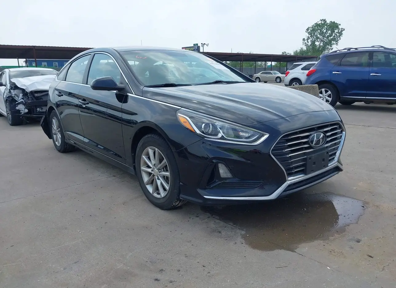 2018 HYUNDAI  - Image 1.