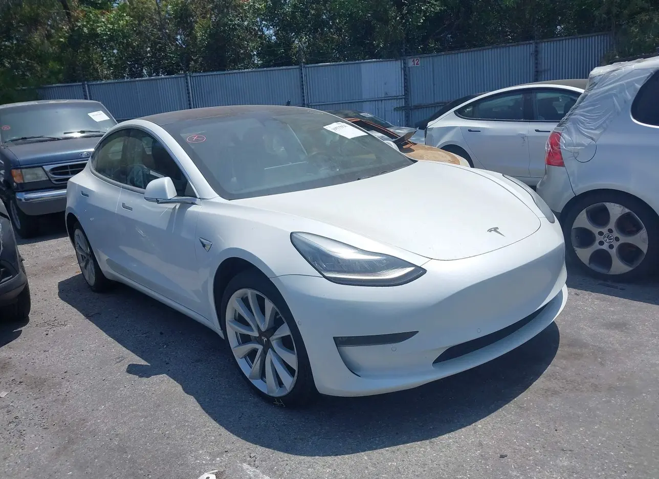 2018 TESLA  - Image 1.