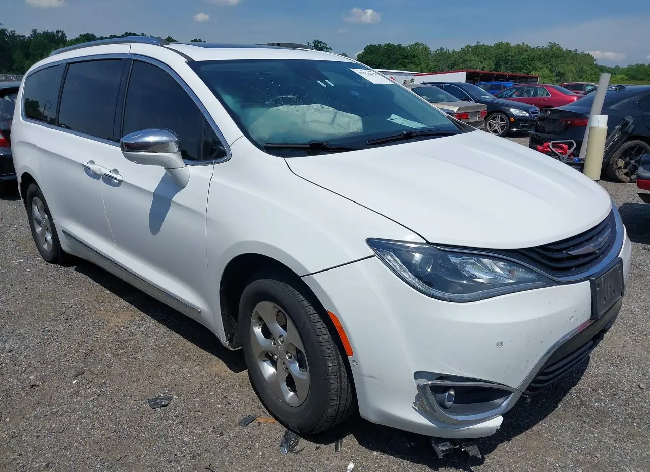 2018 CHRYSLER  - Image 1.