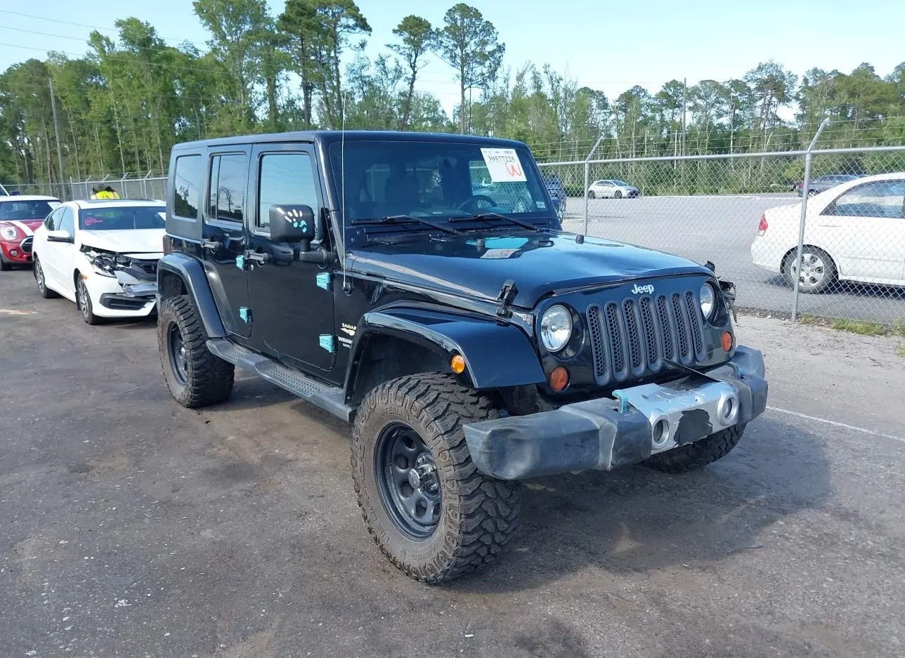 2008 JEEP  - Image 1.