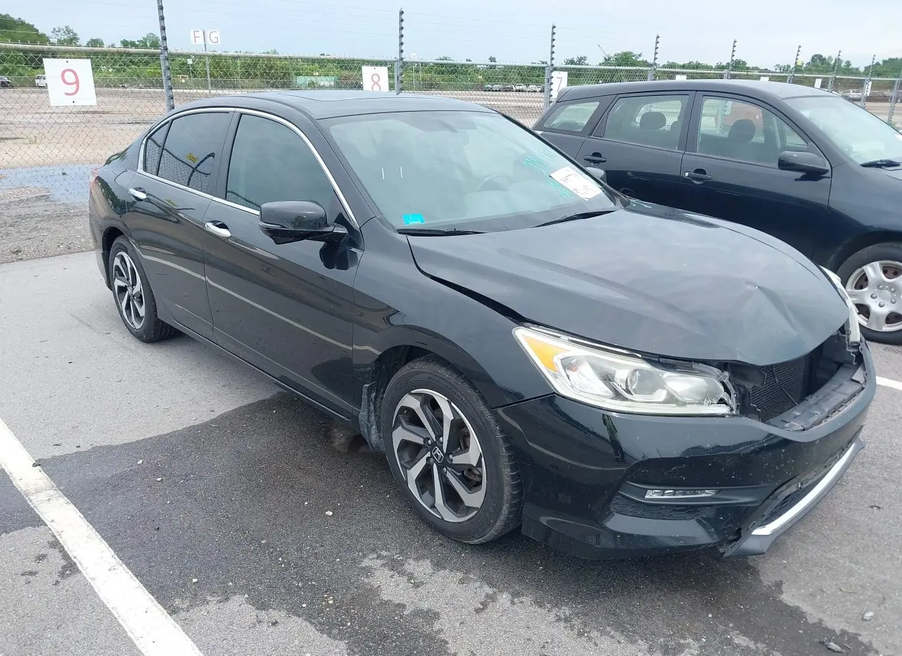 2016 HONDA  - Image 1.