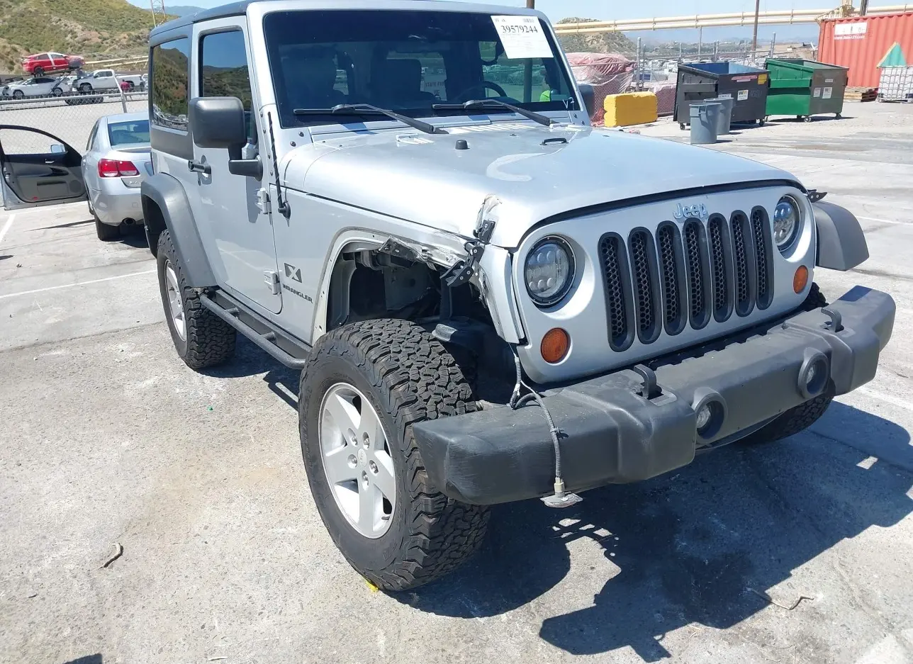 2007 JEEP  - Image 1.