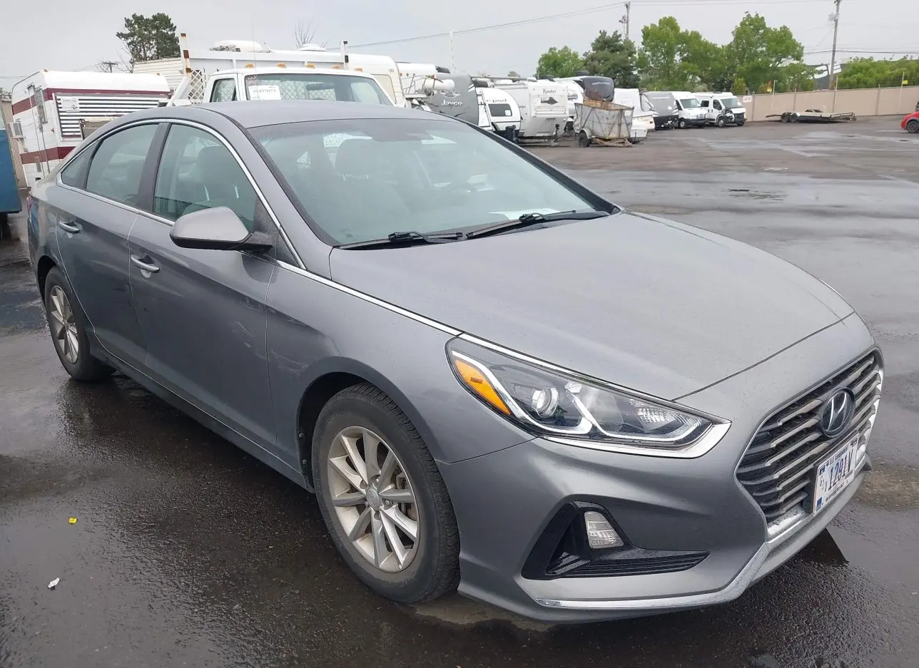 2018 HYUNDAI  - Image 1.