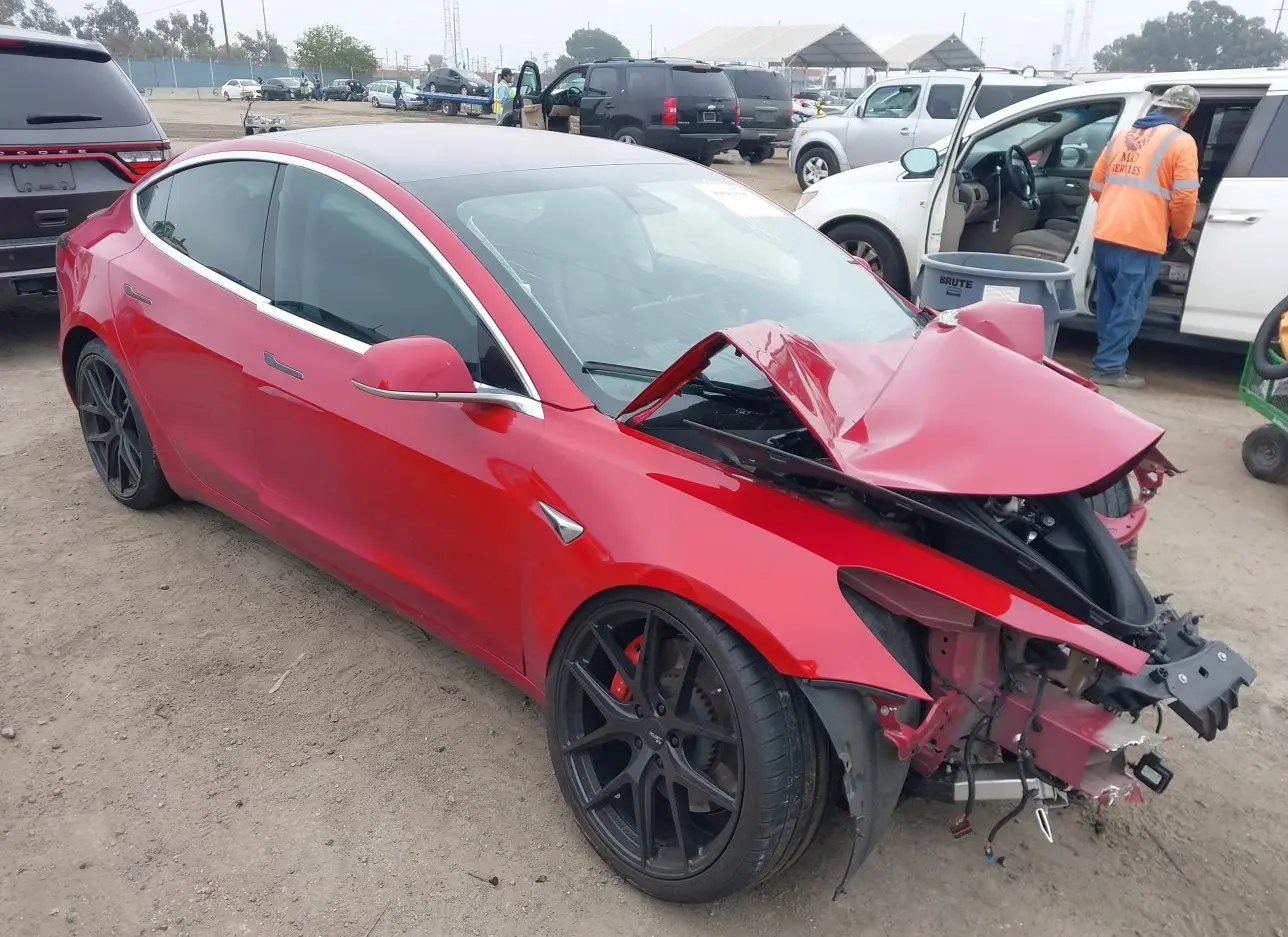 2018 TESLA  - Image 1.