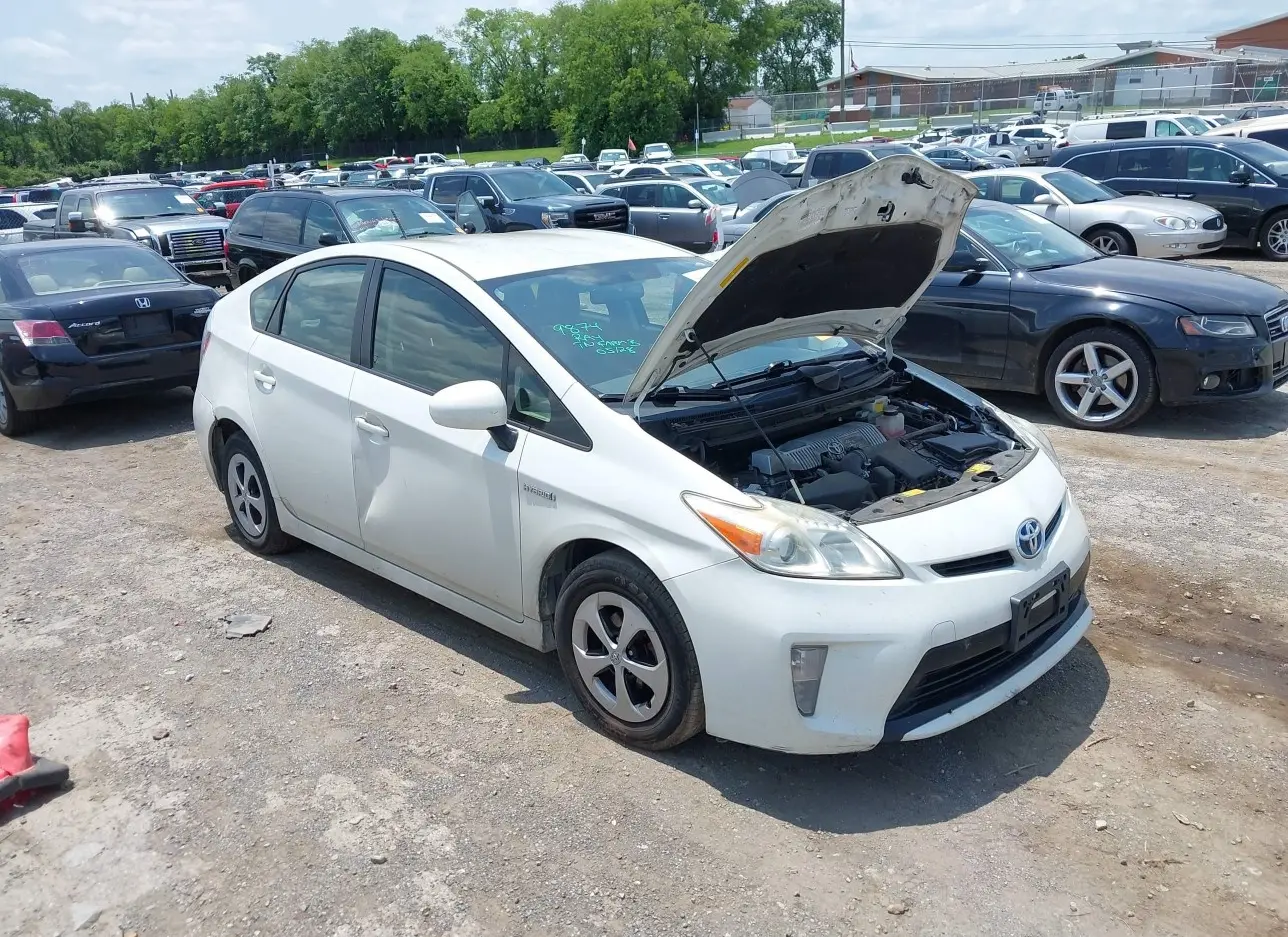 2014 TOYOTA  - Image 1.