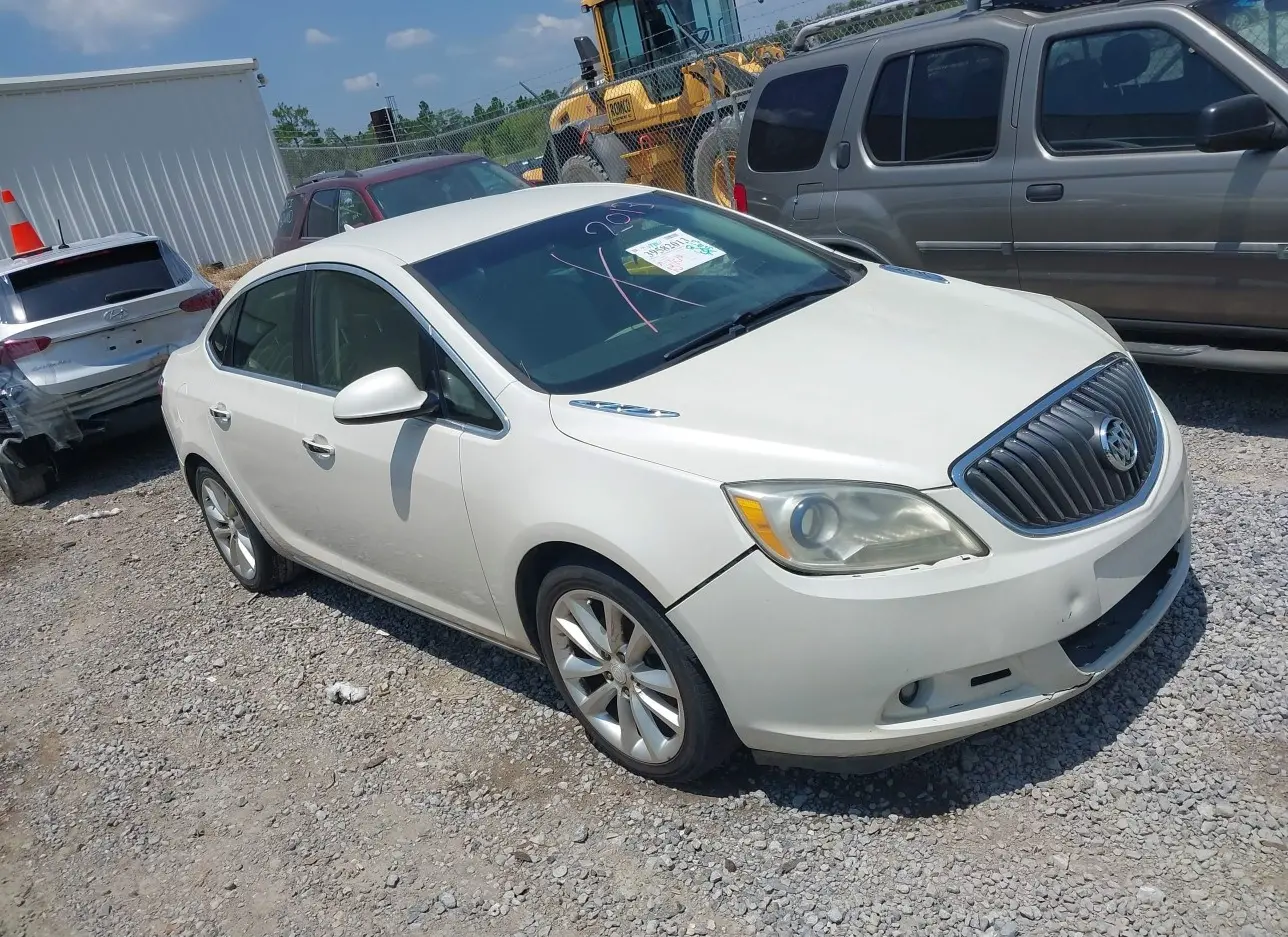 2013 BUICK  - Image 1.