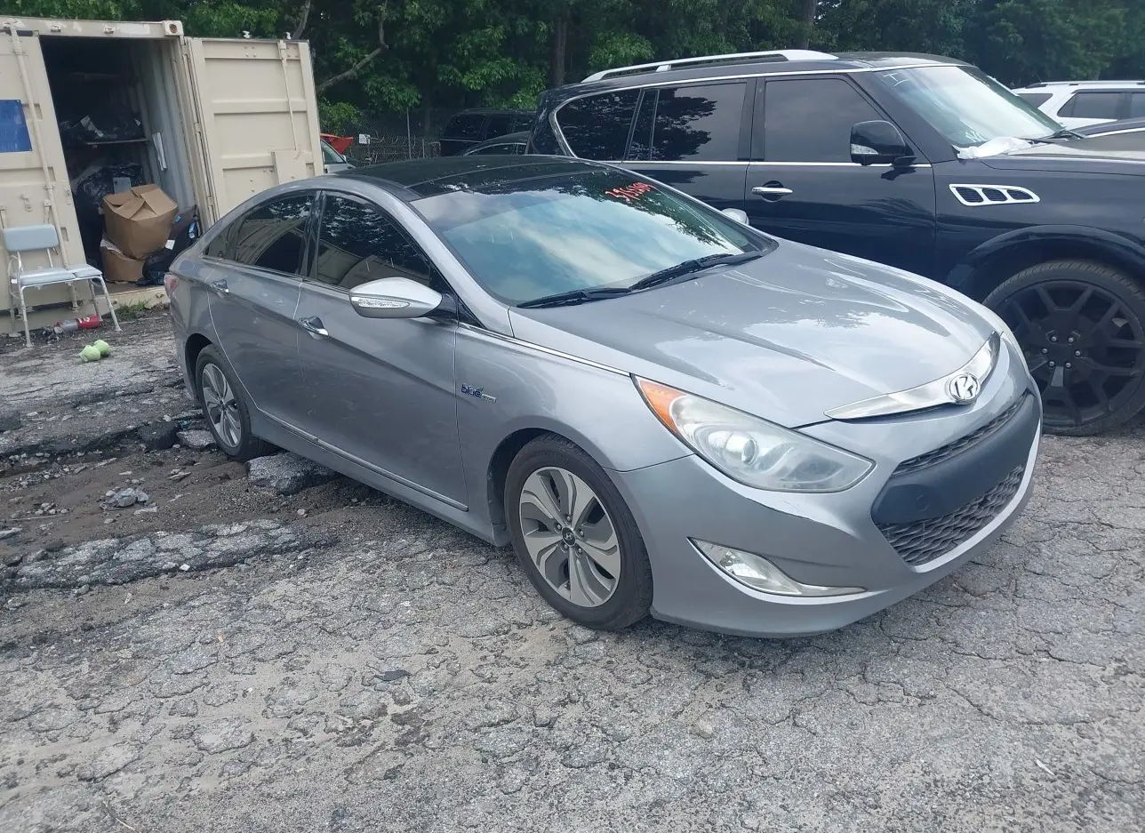 2014 HYUNDAI  - Image 1.