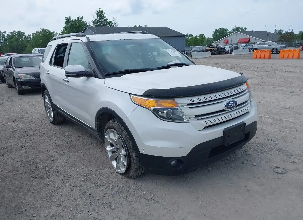 2011 FORD  - Image 1.