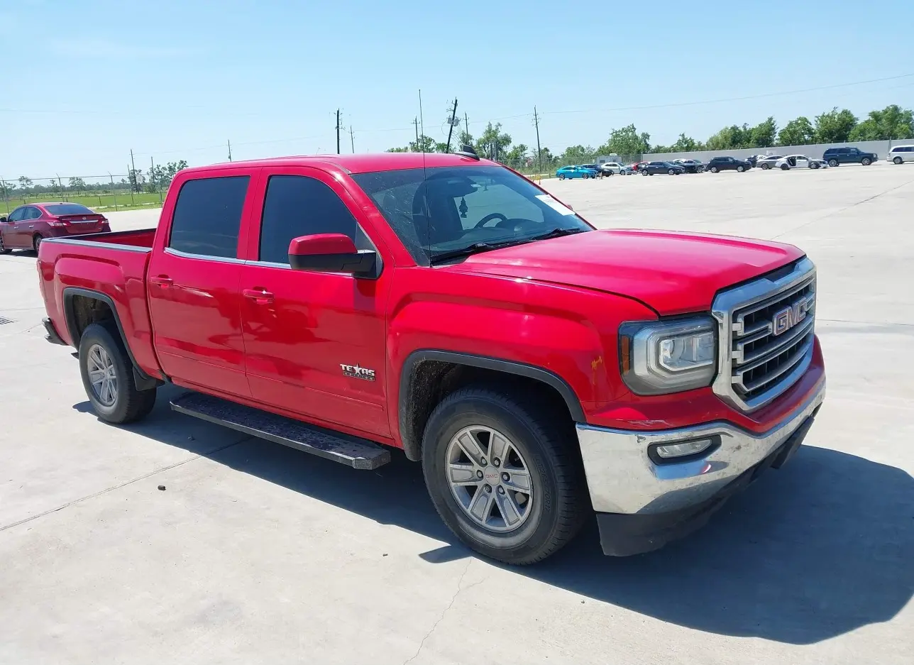 2017 GMC  - Image 1.