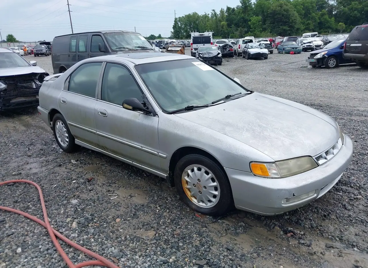 1997 HONDA  - Image 1.