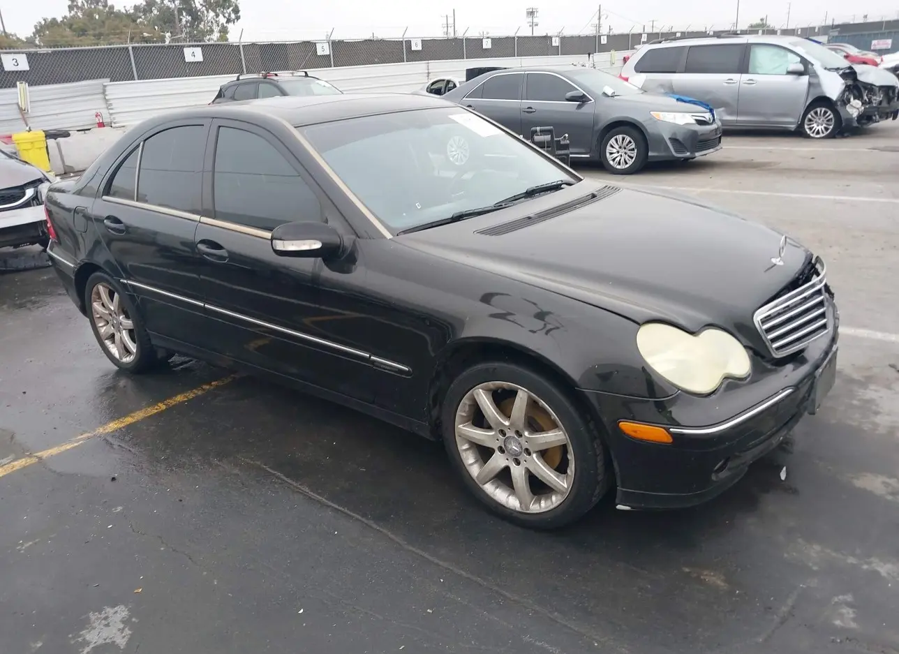 2004 MERCEDES-BENZ  - Image 1.