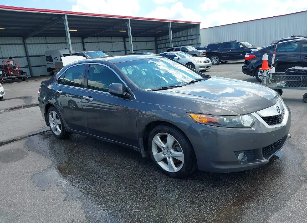 2010 ACURA  - Image 1.