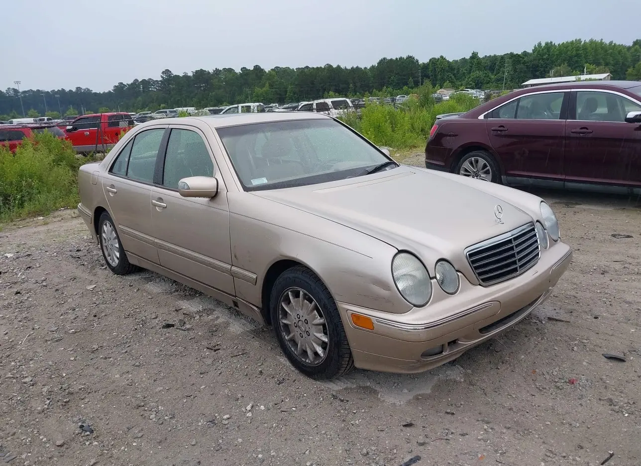 2000 MERCEDES-BENZ  - Image 1.