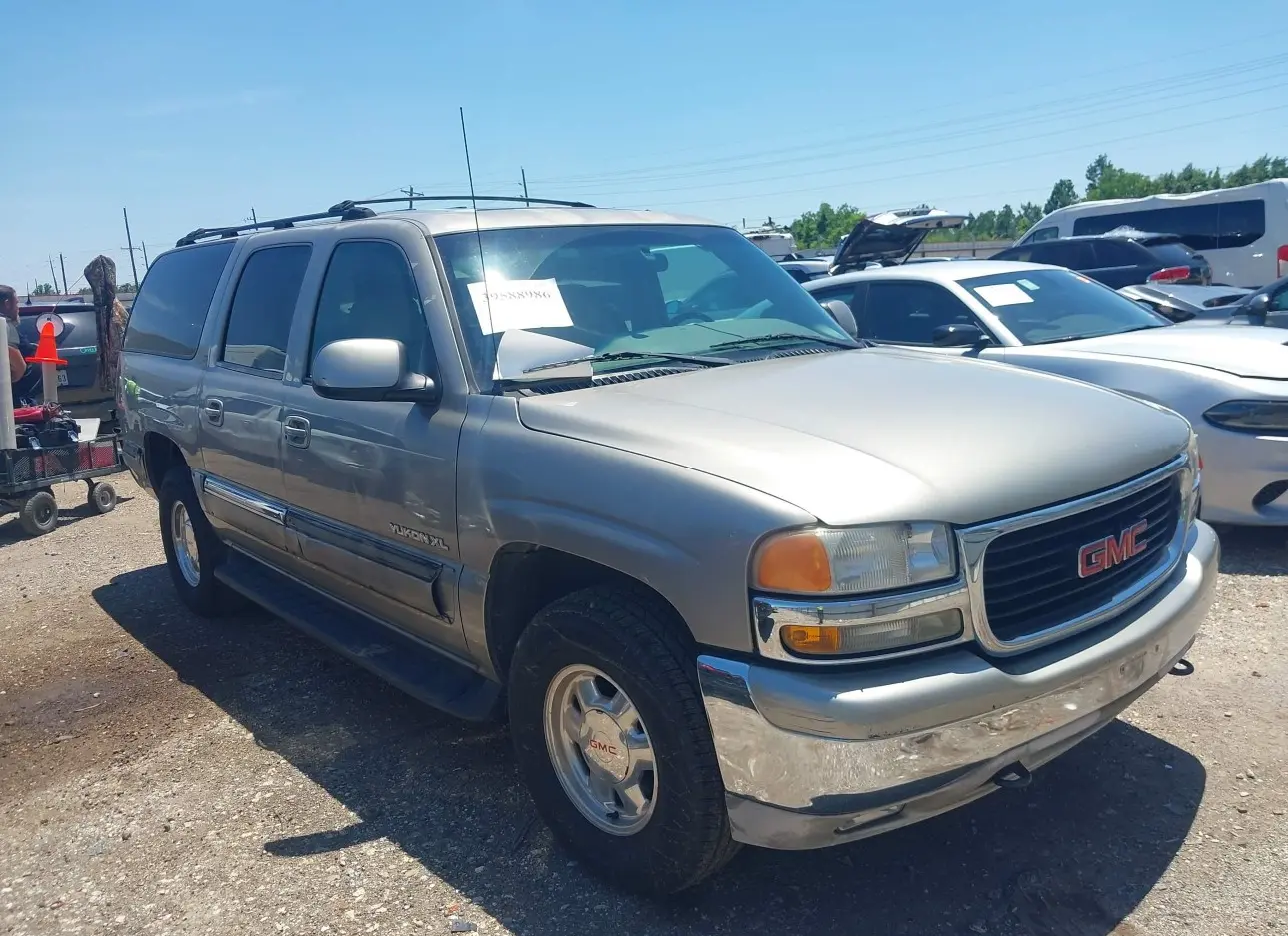 2002 GMC  - Image 1.