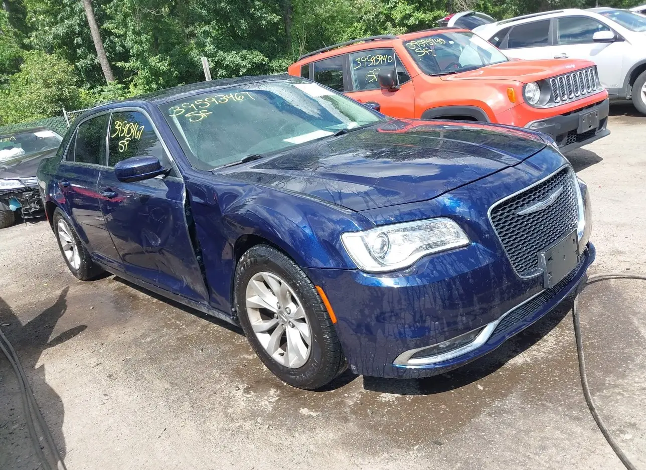 2015 CHRYSLER  - Image 1.