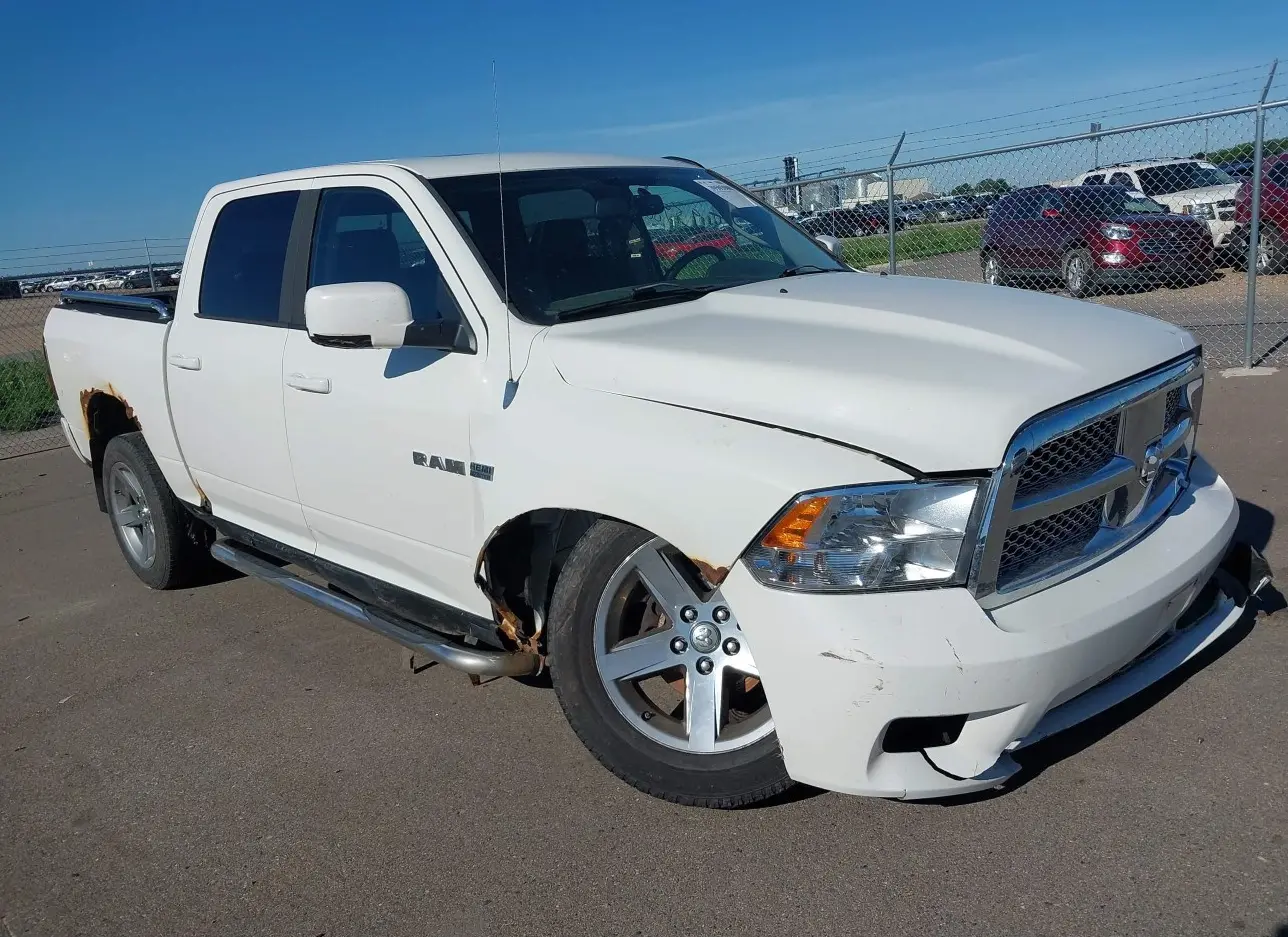 2009 DODGE  - Image 1.