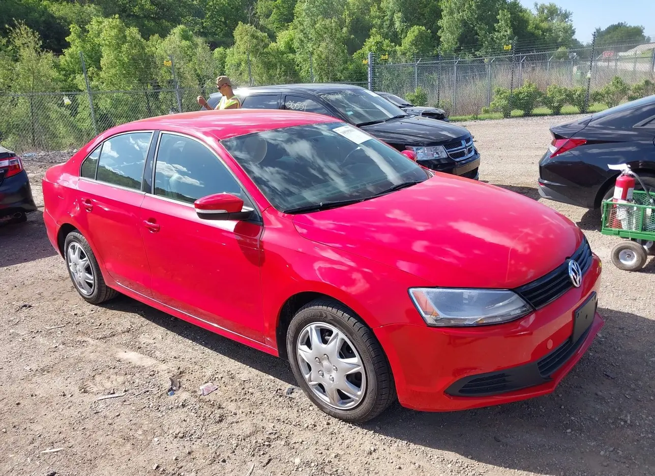 2014 VOLKSWAGEN  - Image 1.