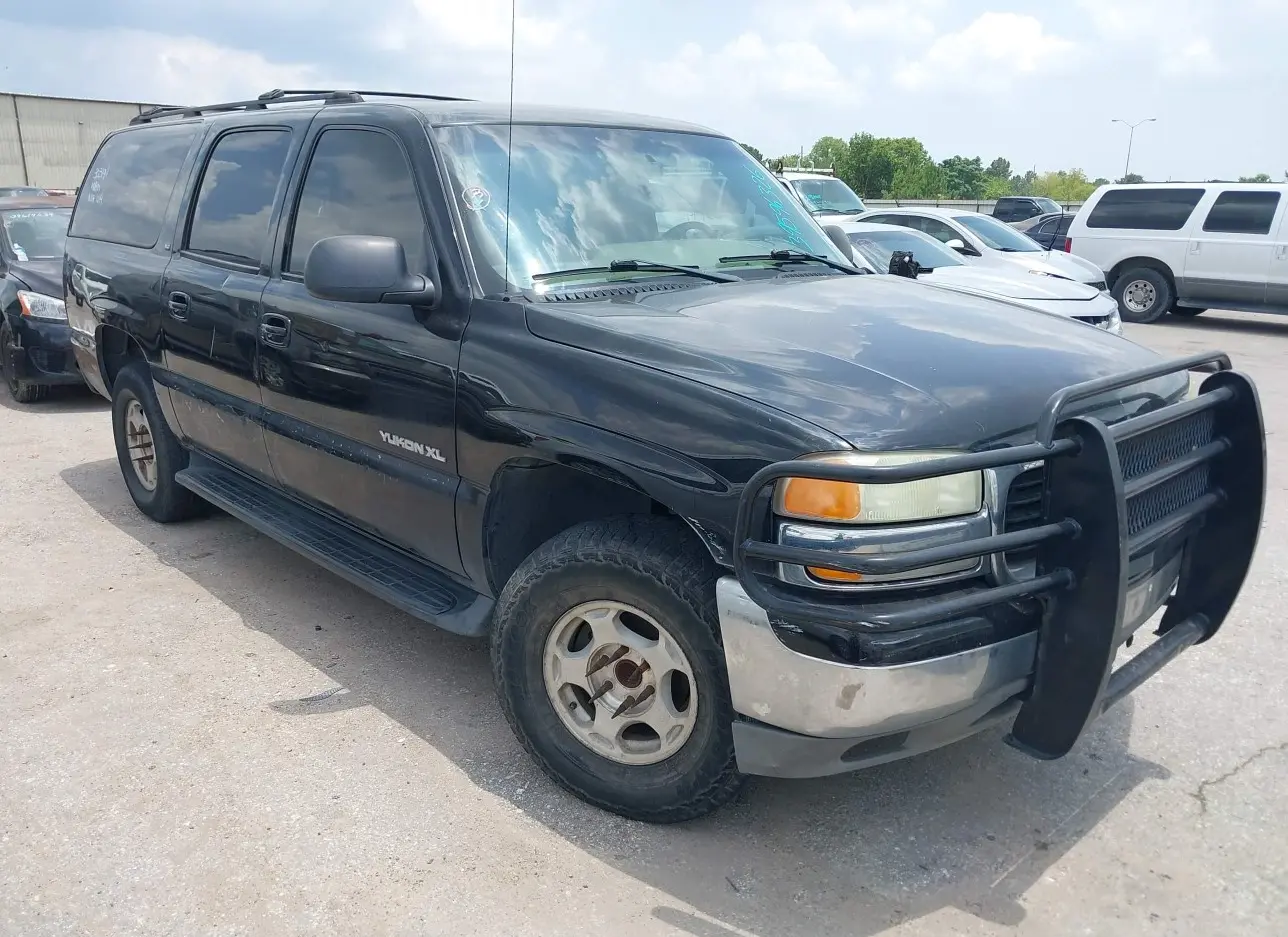 2002 GMC  - Image 1.