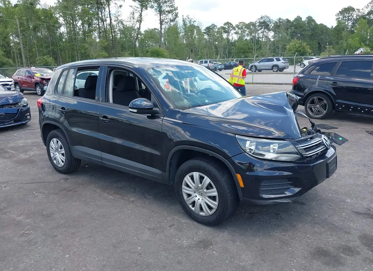 2018 VOLKSWAGEN  - Image 1.