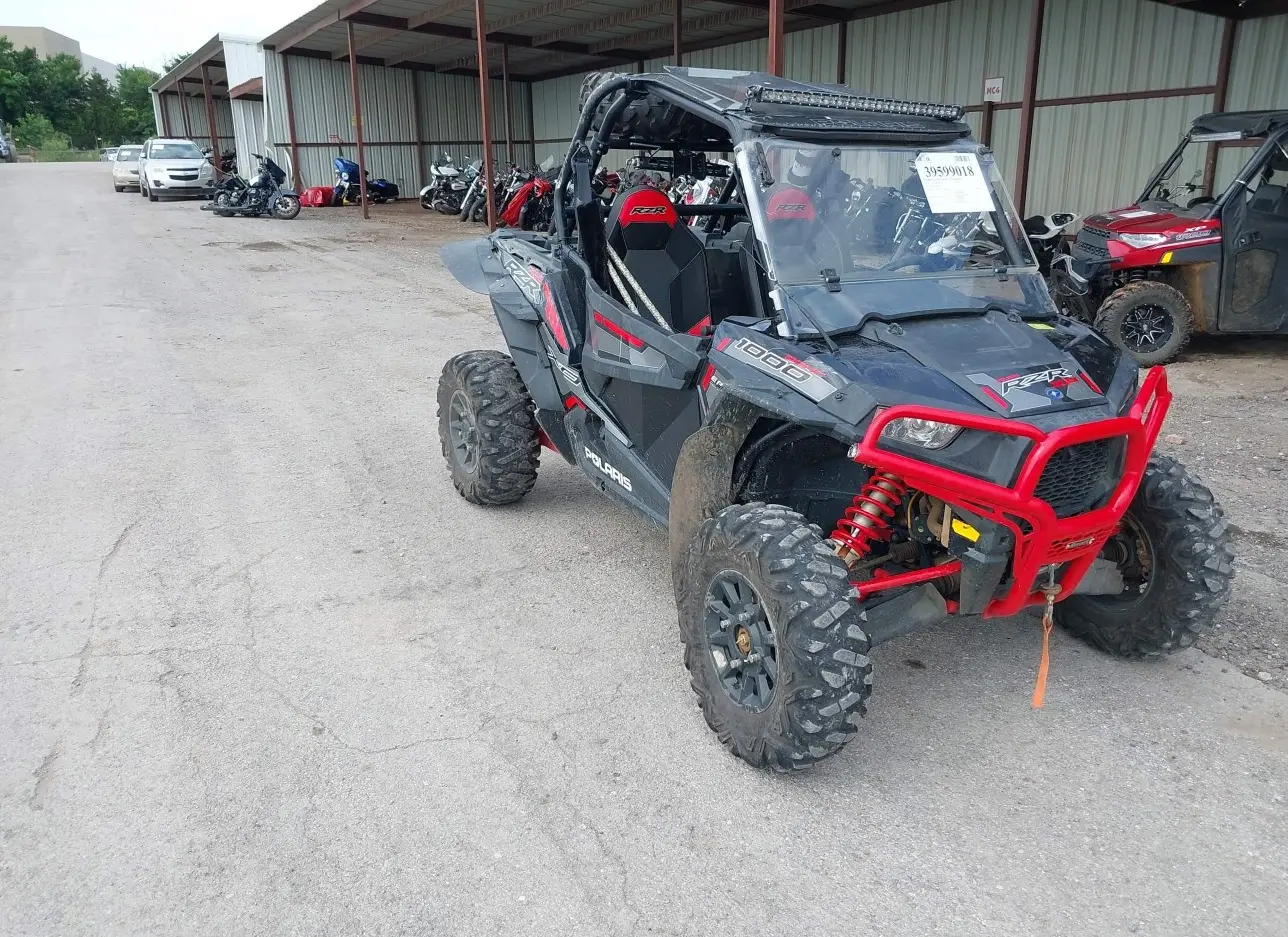 2018 POLARIS  - Image 1.