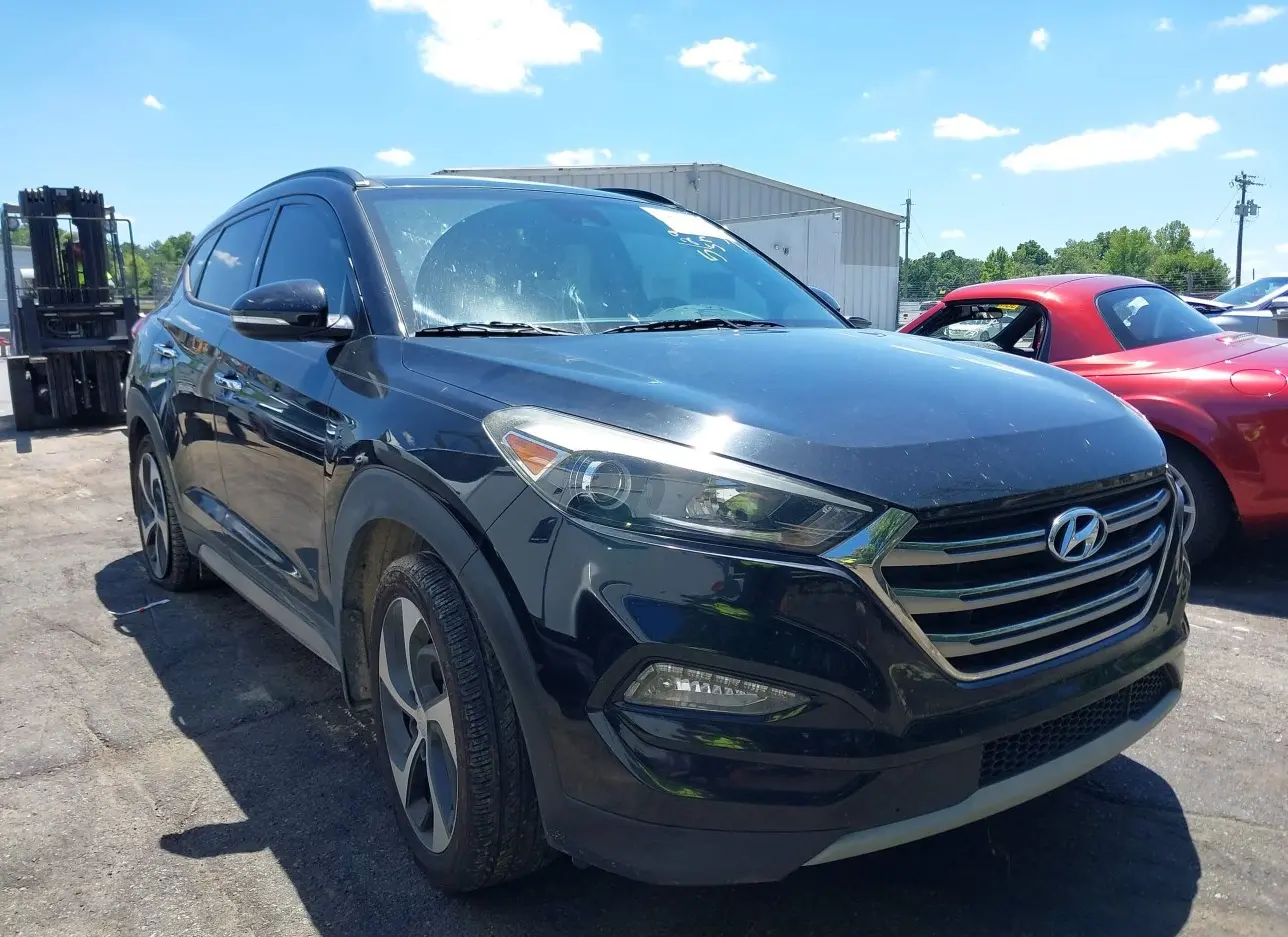 2017 HYUNDAI  - Image 1.