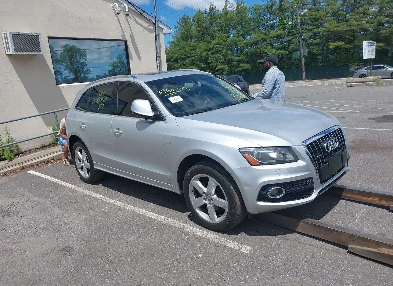 2012 AUDI  - Image 1.