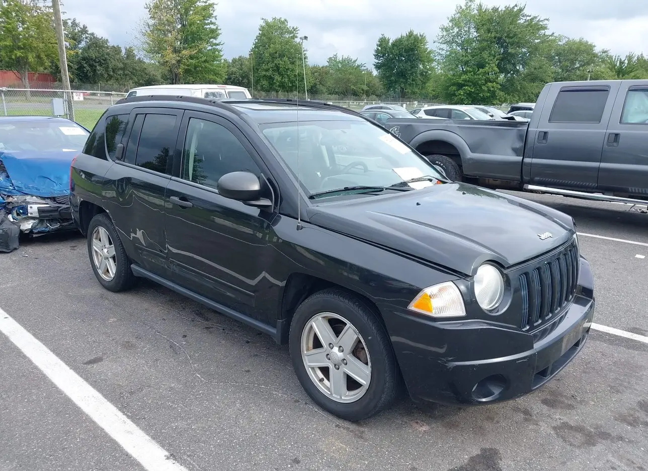 2008 JEEP  - Image 1.