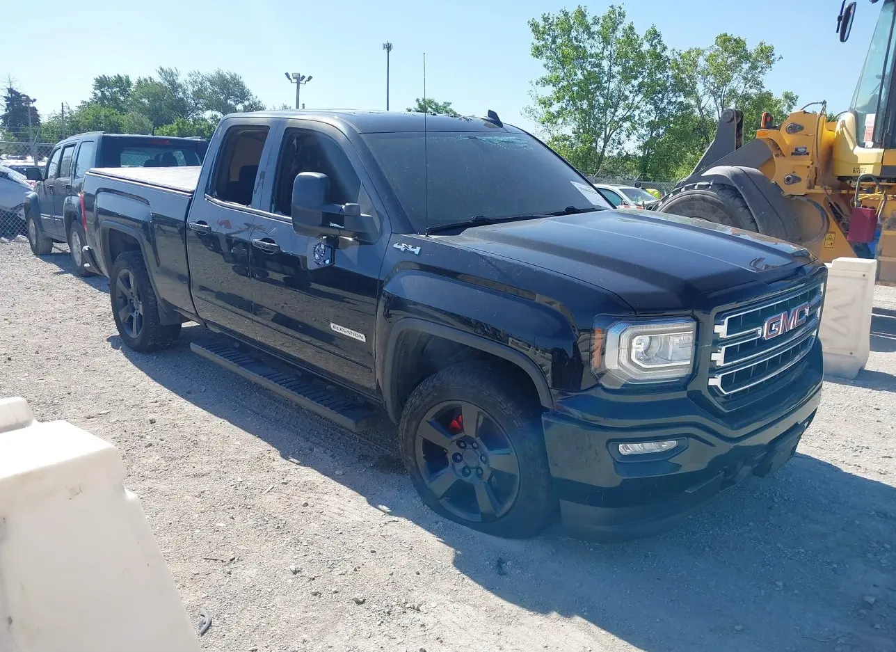 2017 GMC  - Image 1.