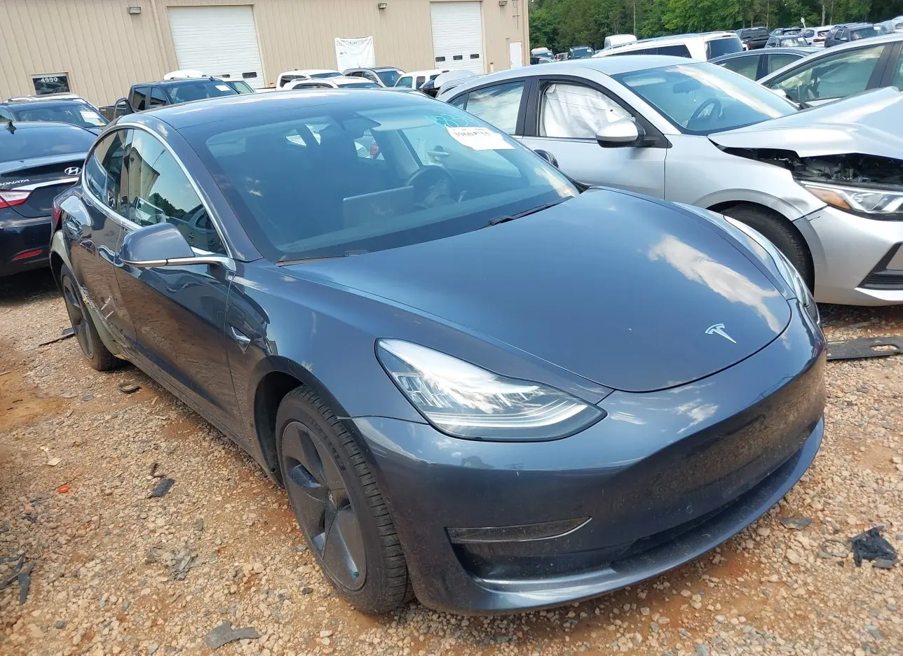 2018 TESLA  - Image 1.