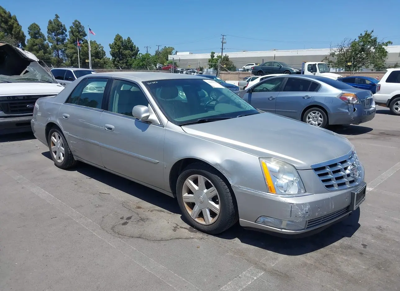 2006 CADILLAC  - Image 1.