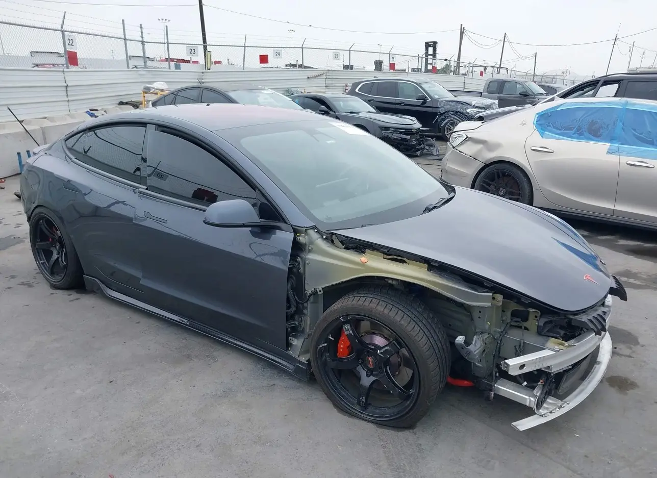 2019 TESLA  - Image 1.