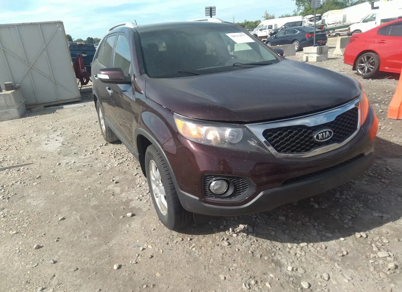 2012 KIA  - Image 1.