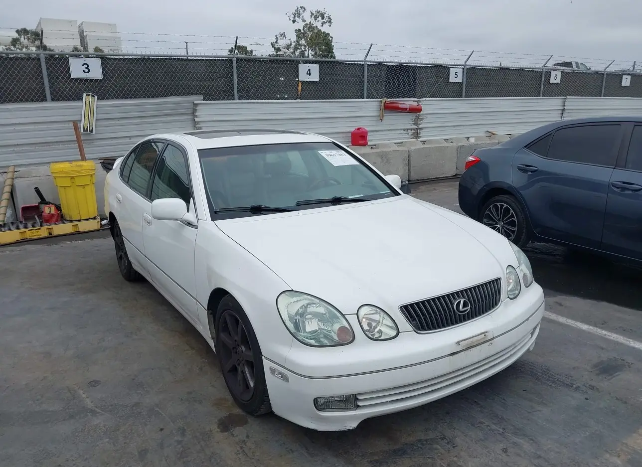 2004 LEXUS  - Image 1.