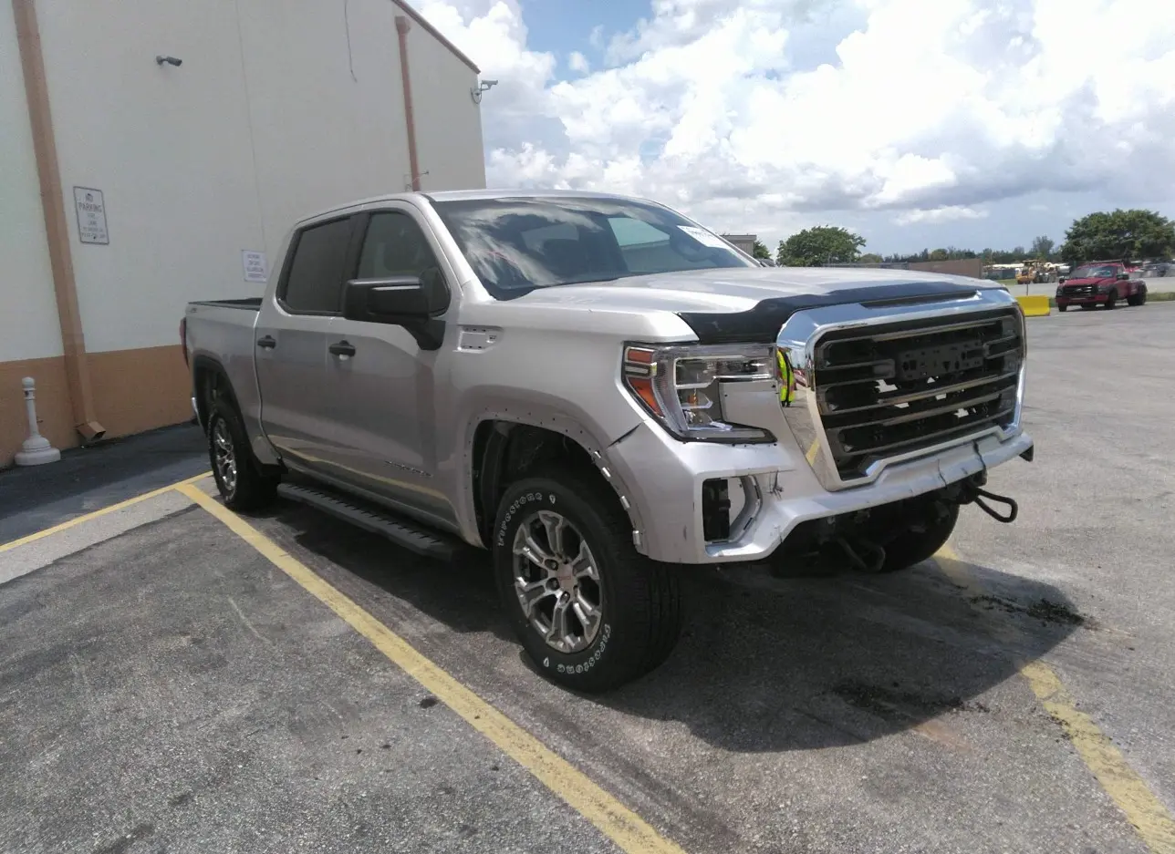 2021 GMC  - Image 1.