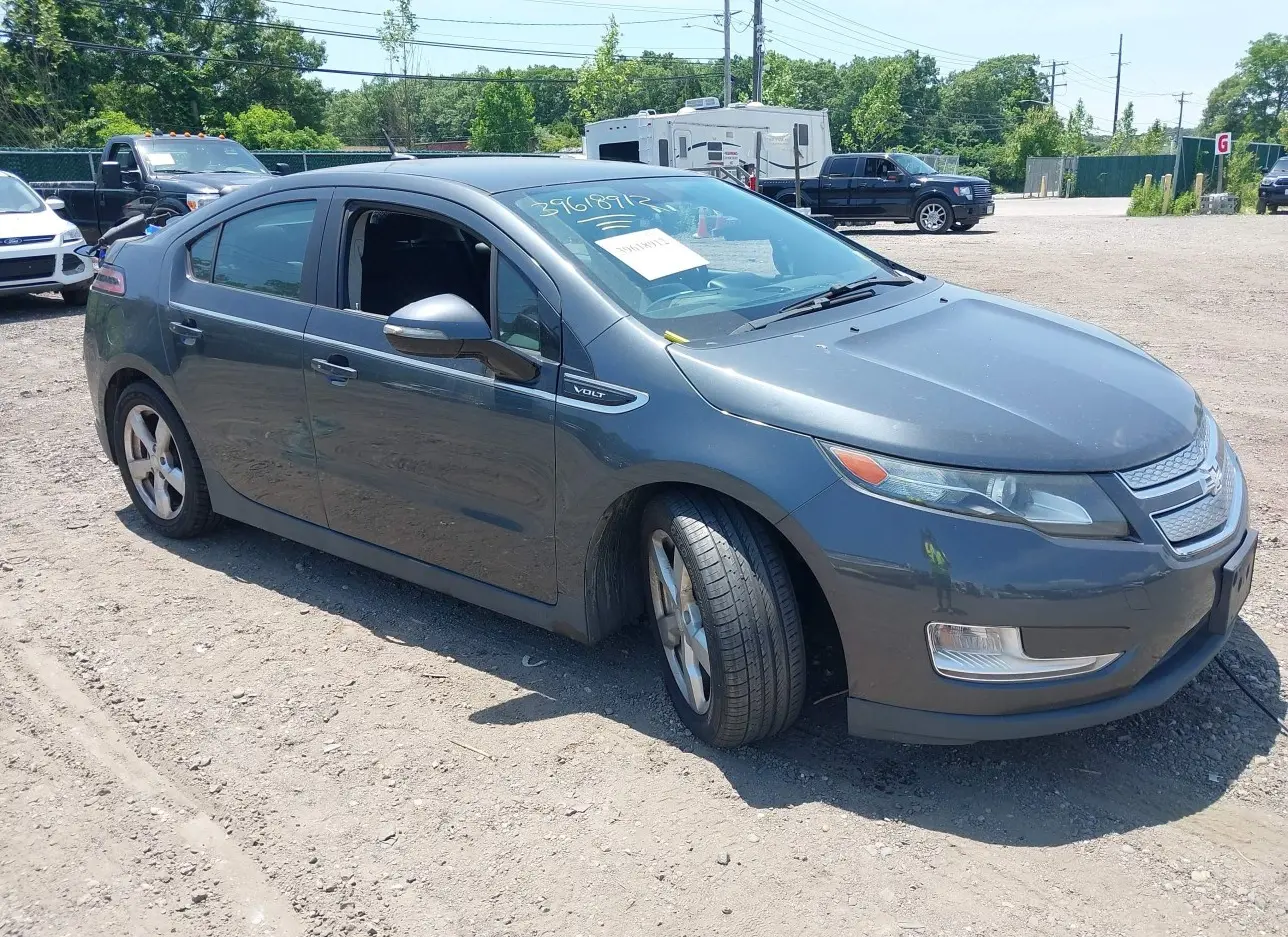 2012 CHEVROLET  - Image 1.