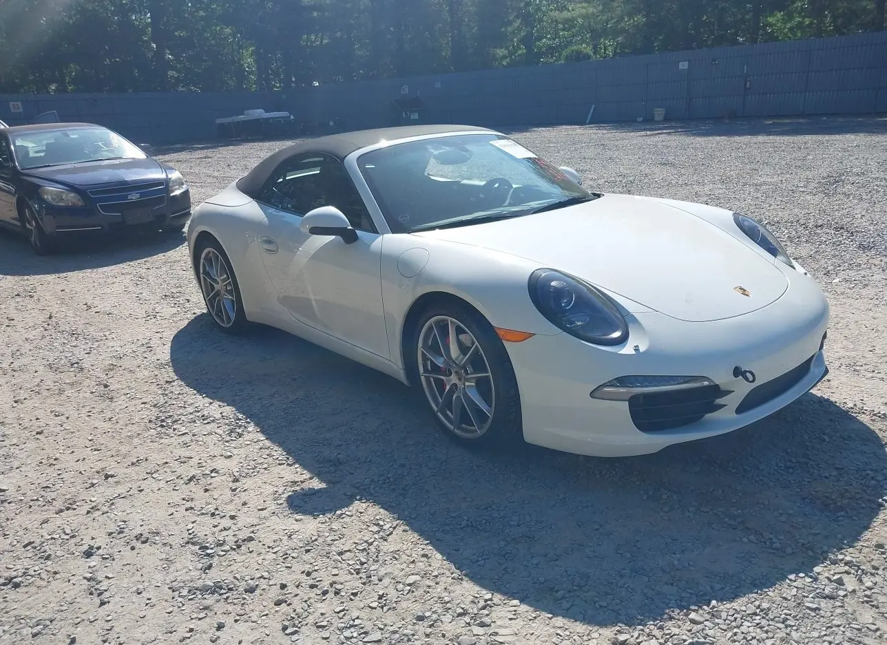 2016 PORSCHE  - Image 1.