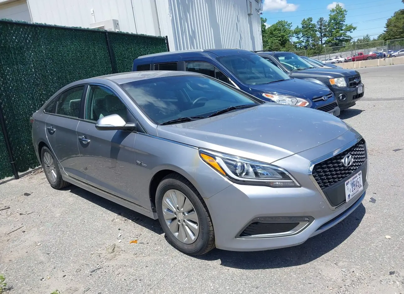 2016 HYUNDAI  - Image 1.