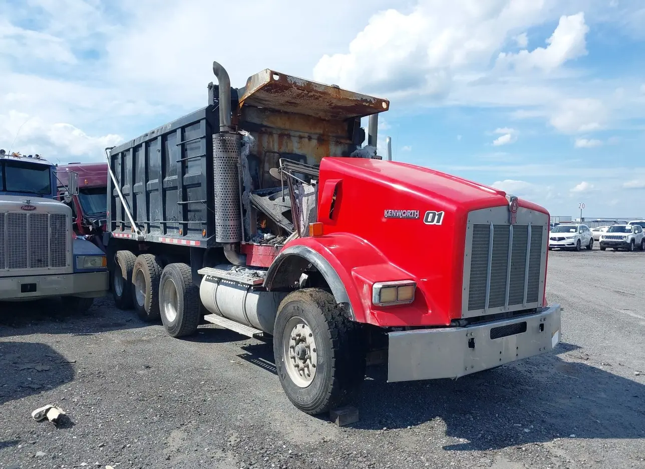 2003 KENWORTH  - Image 1.