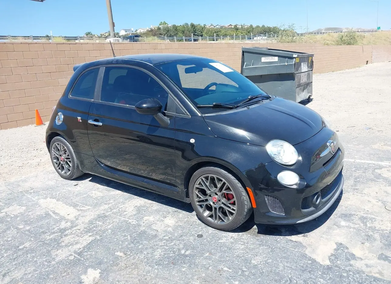 2015 FIAT  - Image 1.