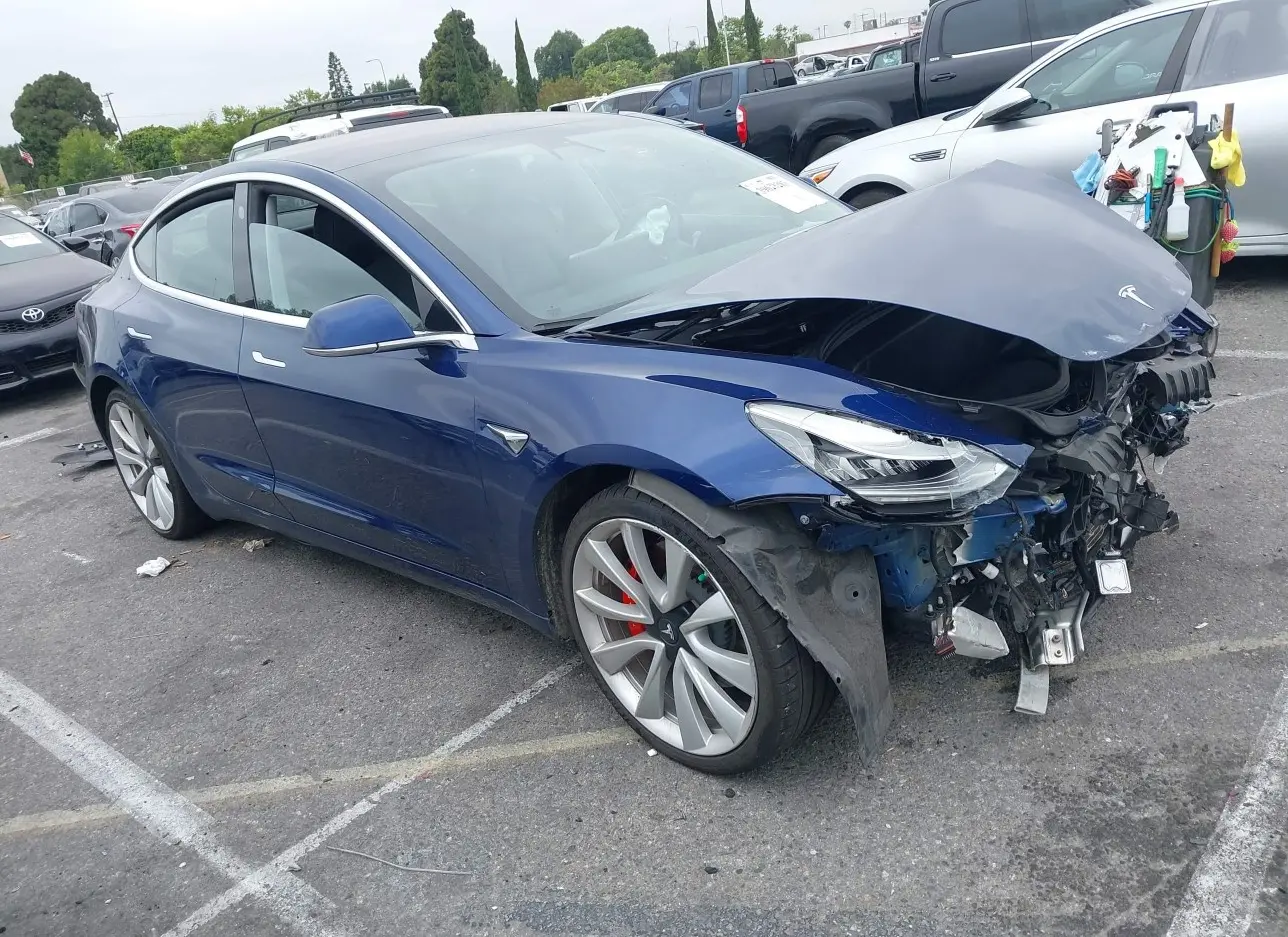 2018 TESLA  - Image 1.