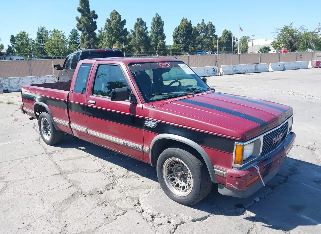 1993 GMC  - Image 1.