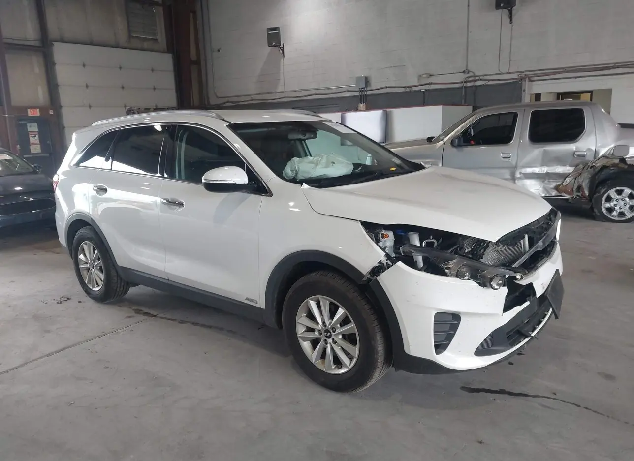 2019 KIA  - Image 1.