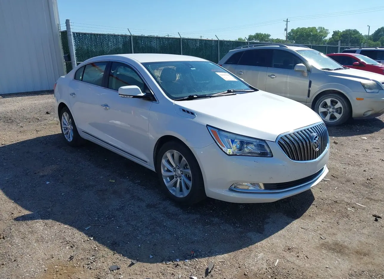 2016 BUICK  - Image 1.