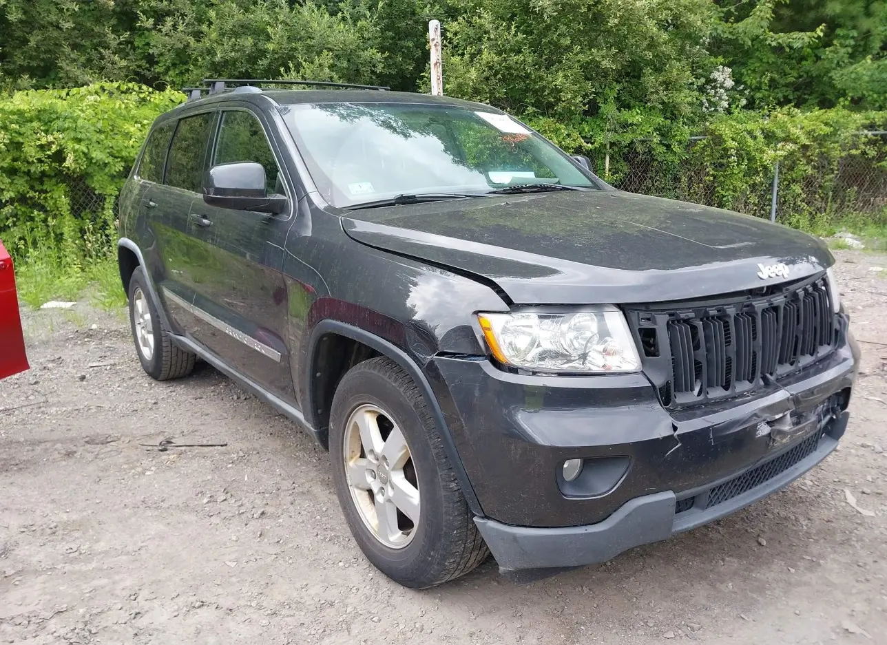 2011 JEEP  - Image 1.