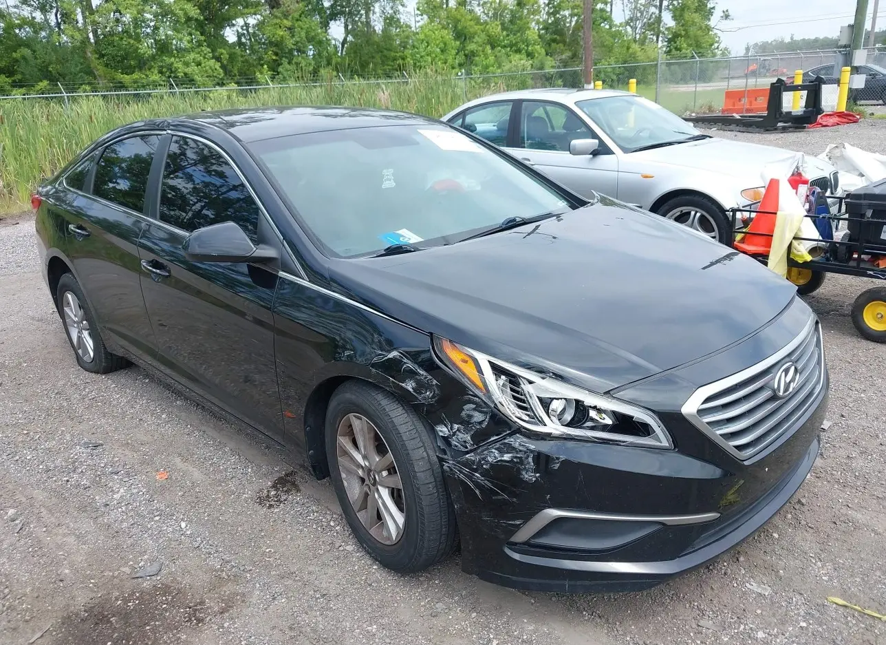 2016 HYUNDAI  - Image 1.