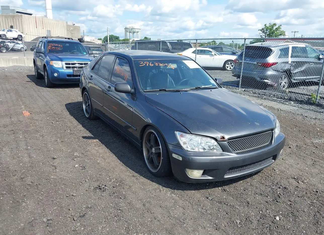 2002 LEXUS  - Image 1.