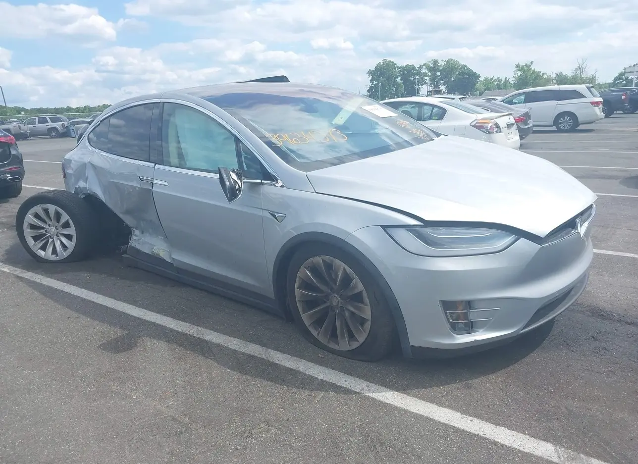 2016 TESLA  - Image 1.