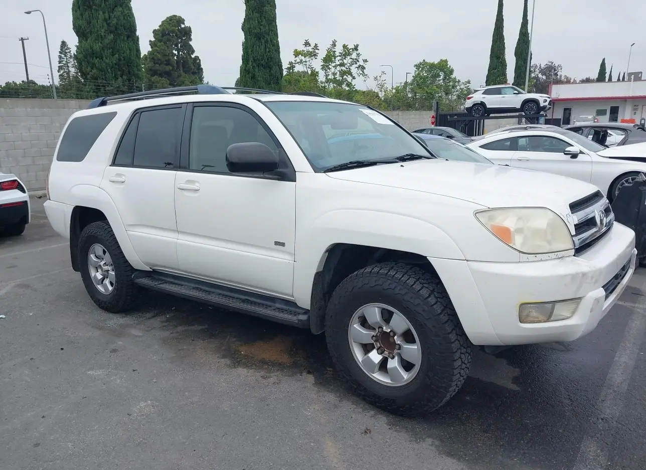 2005 TOYOTA  - Image 1.