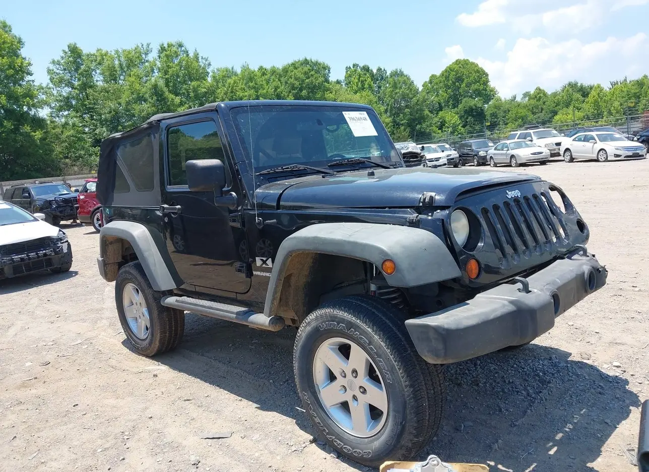 2009 JEEP  - Image 1.